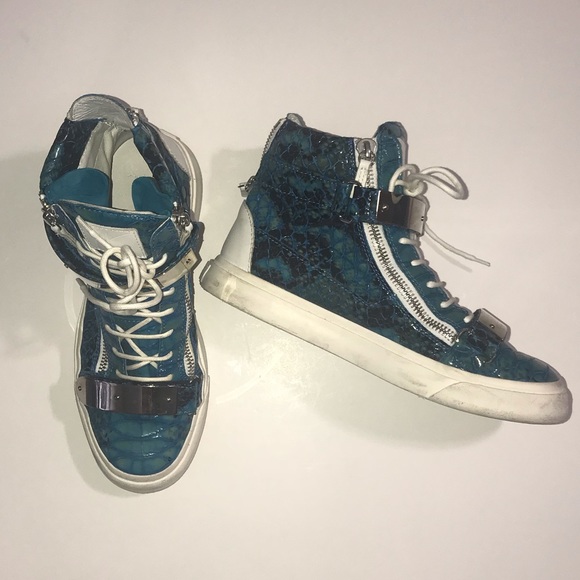 Giuseppe Zanotti Other - Giuseppe Zanotti Turquoise Snake Print Sneakers 42